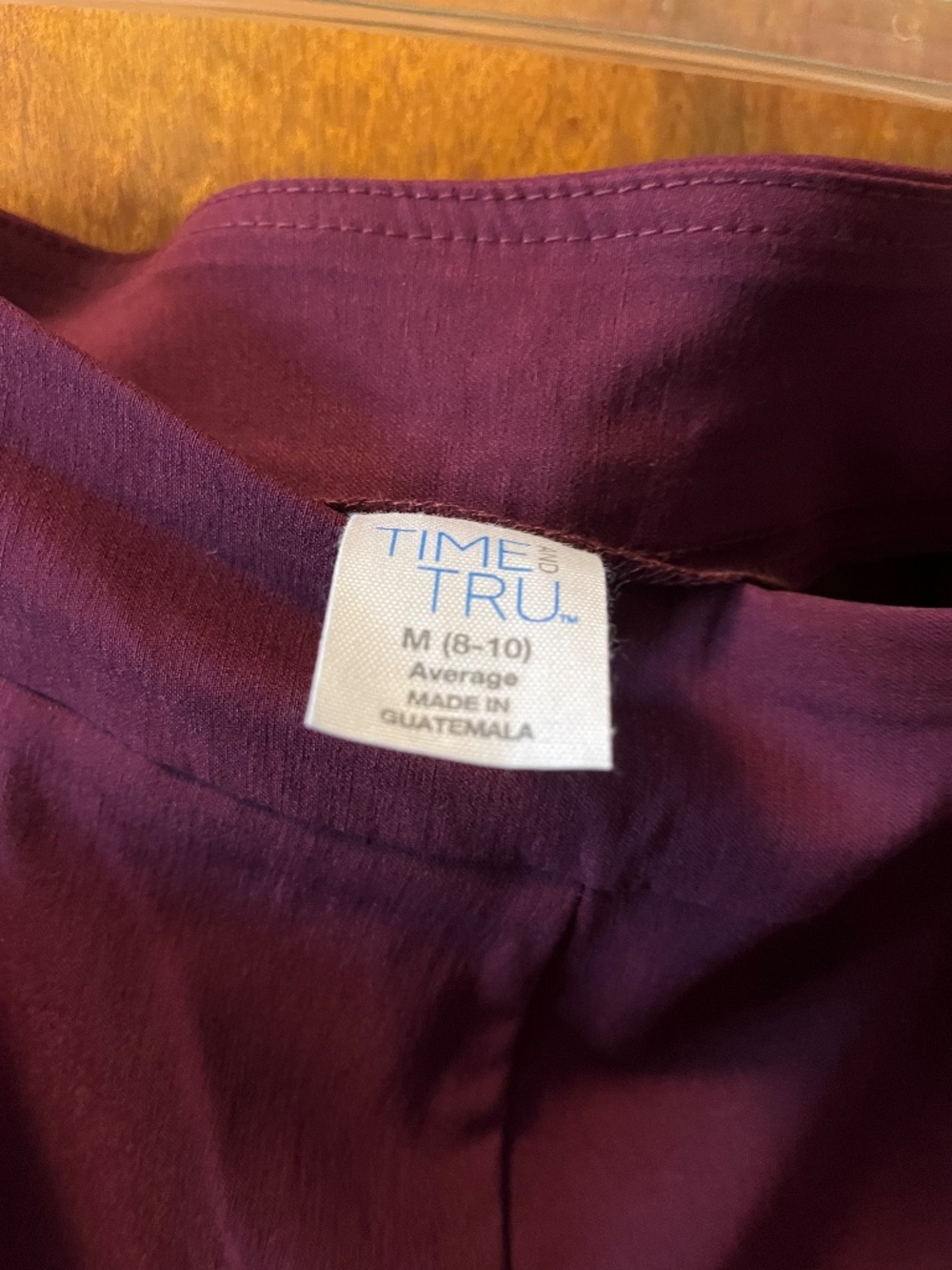 Time and tru burgundy dress slacks size M (8-10) average